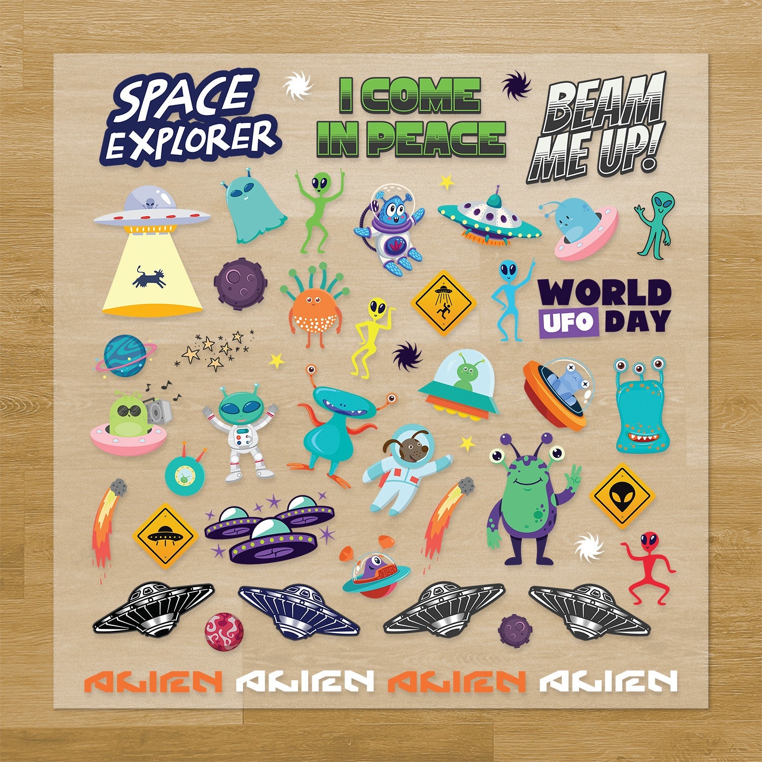 Aliens & UFO Iron-On Transfer Pack